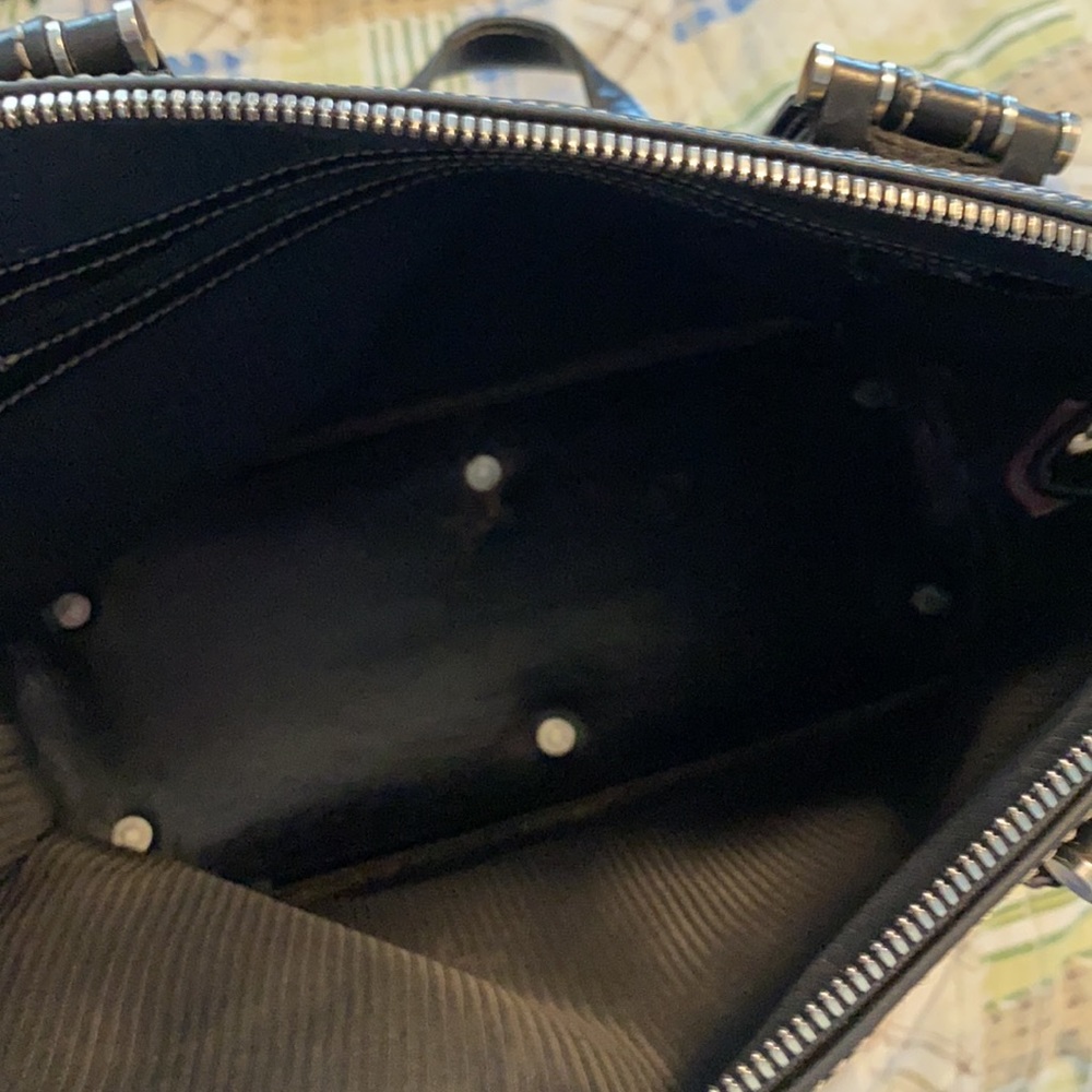 handbag - Picture 2 of 3